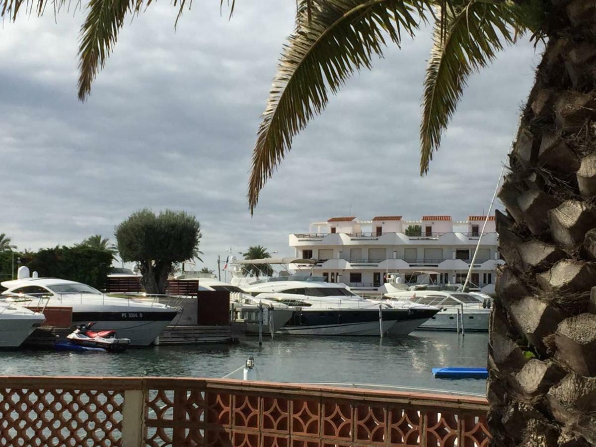 Appartement Rez De Jardin Emplacement #1 Ampuriabrava Exterior foto